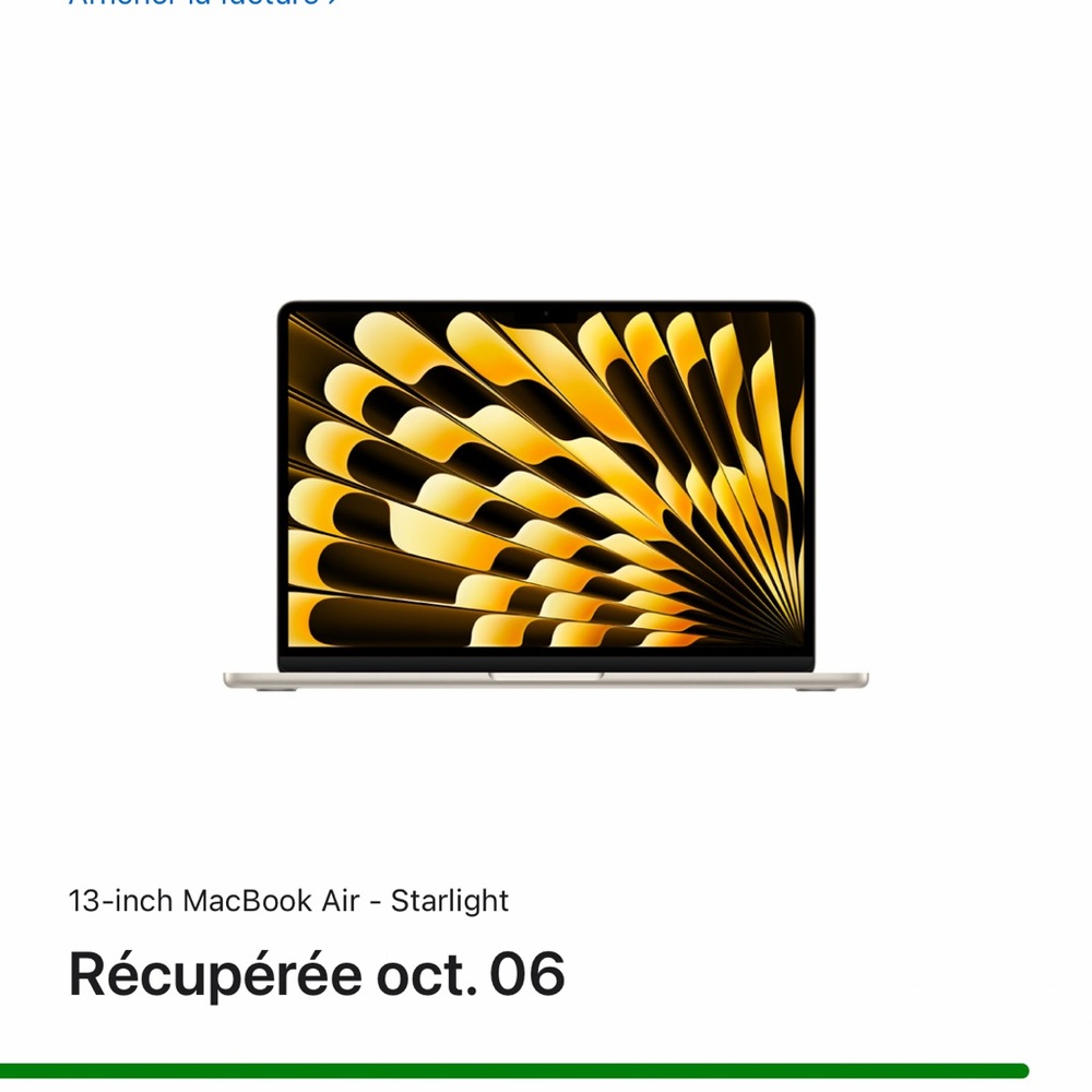 Apple MacBook Air 13-inch in Starlight